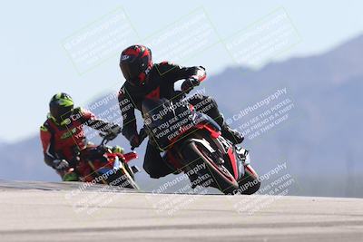 media/Oct-13-2025-Moto Forza (Mon) [[a66d839500]]/3-B Group/Session 4 (Turn 9)/